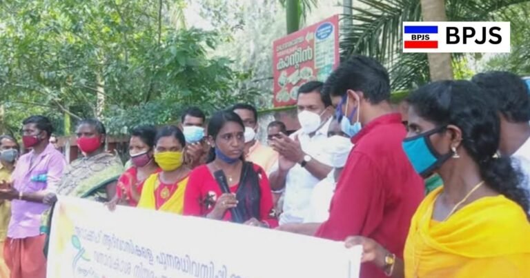 അറാക്കപ്പ് ആദിവാസികൾക്കൊപ്പം